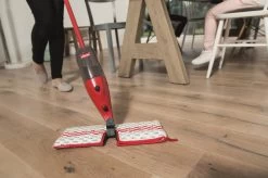 Vileda 1.2.Spray MAX - Microvezelpad -Schoonmaakproducten Winkel 1200x799 9