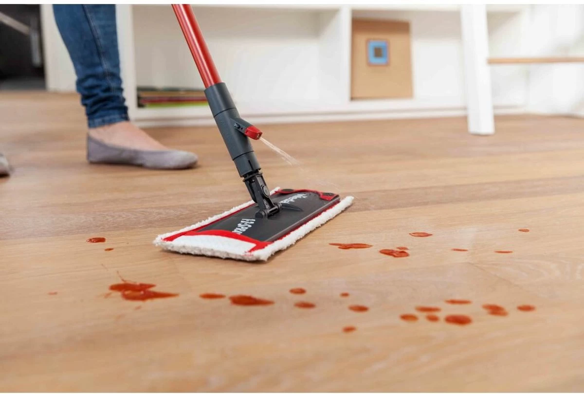 Vileda 1.2 Spray - Vloerwisser - 36cm Wisbreedte - Rood 4 Vileda 1.2 Spray - Vloerwisser - 36cm Wisbreedte - Rood - Afbeelding 2