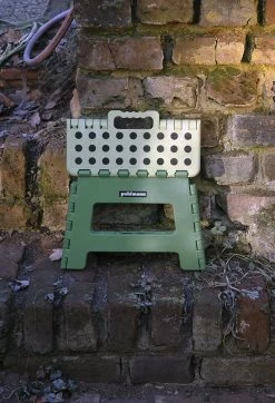 PUHLMANN - Inklapbare Kruk, JAMES, Plastic, Groen, 22 Cm Hoog, Max 100kilo 11 PUHLMANN - Inklapbare Kruk, JAMES, Plastic, Groen, 22 Cm Hoog, Max 100kilo -Schoonmaakproducten Winkel 819x1200